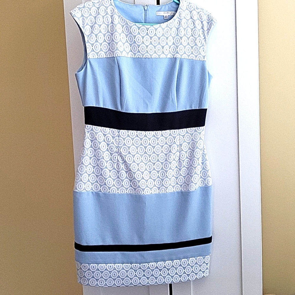 Studio One blue and white color block dress in size 8